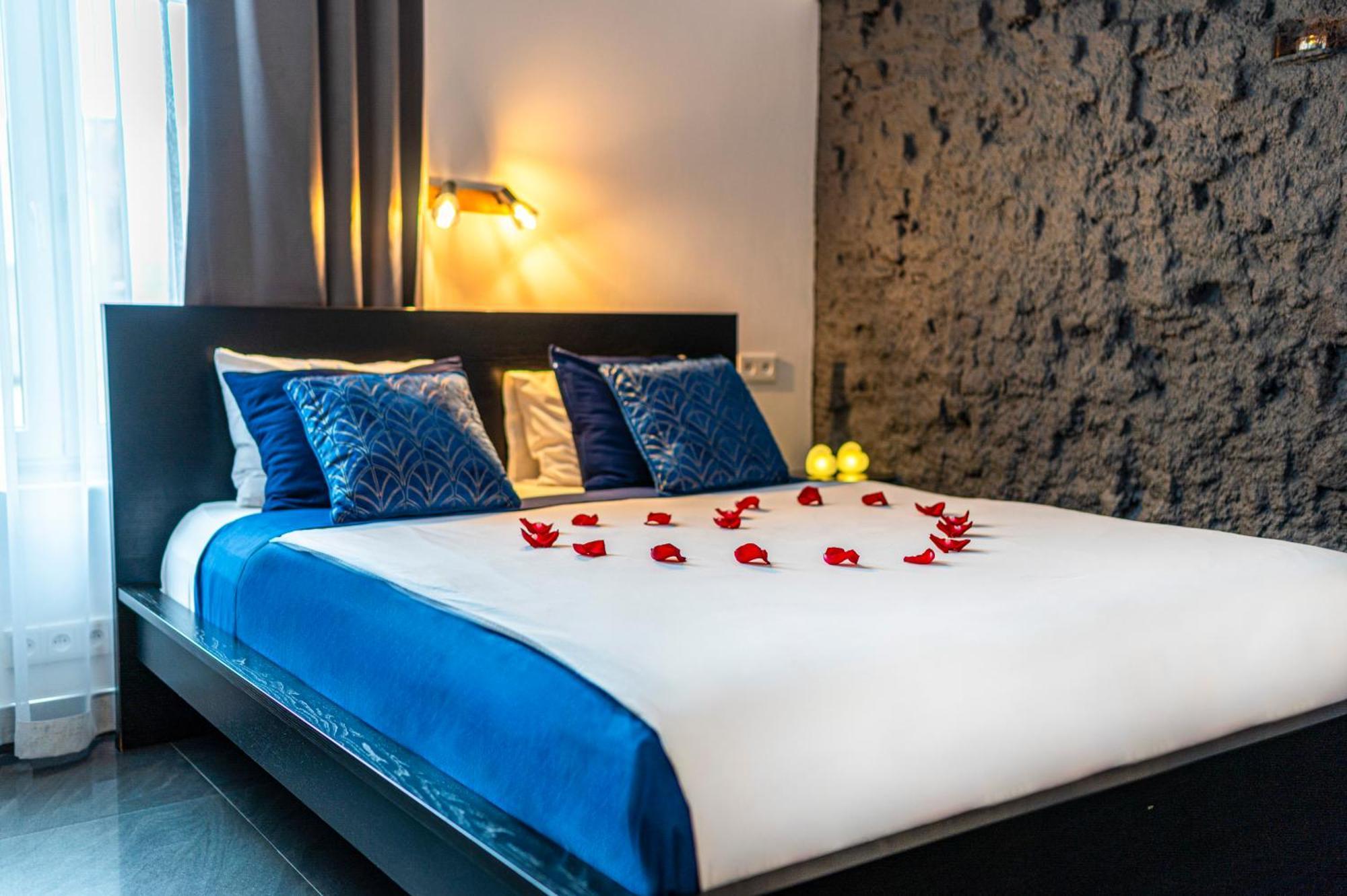 Komorowski Luxury Guest Rooms Krakow Exterior photo